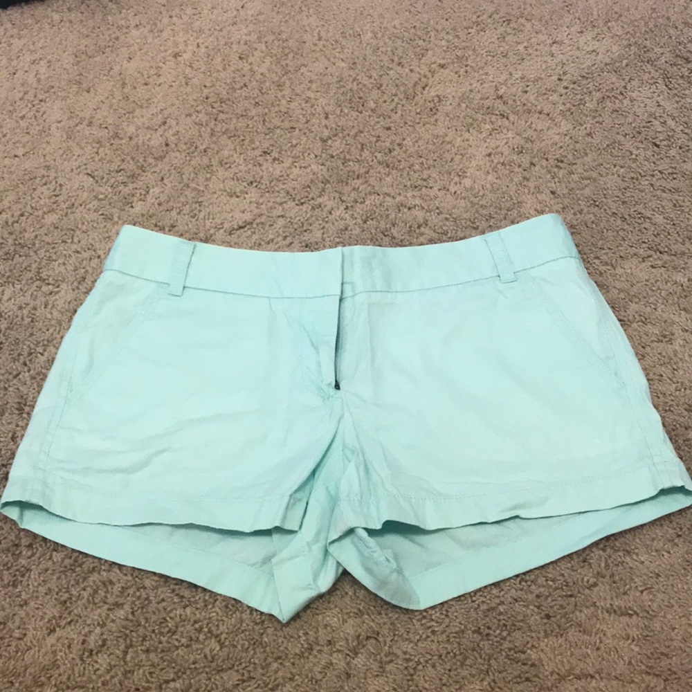 J Crew Factory mint green chino shorts 3” Size 6
